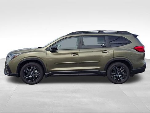 Used 2025 Subaru Ascent Bronze Edition AWD/4WD image 2