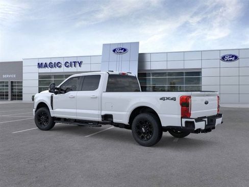 New 2026 Ford F350 XLT w/ XLT Premium Package AWD/4WD image 4