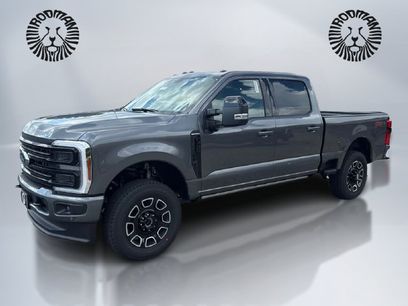 New 2026 Ford F350 Platinum w/ FX4 Off-Road Package