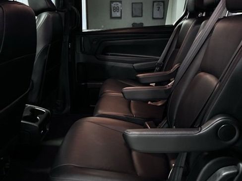 Used 2025 Honda Odyssey Sport-L image 13