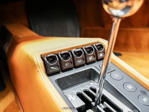 Used 1995 Ferrari F355 Berlinetta RWD image 40