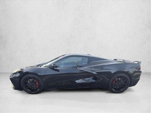 Used 2023 Chevrolet Corvette Stingray Premium Conv w/ Z51 Performance Package RWD image 2