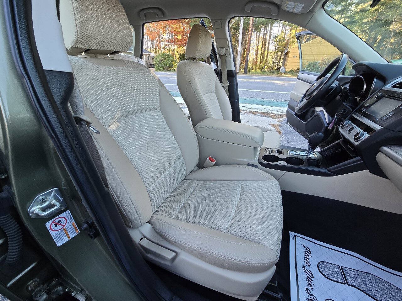 Used 2016 Subaru Outback 2.5i AWD/4WD image 20