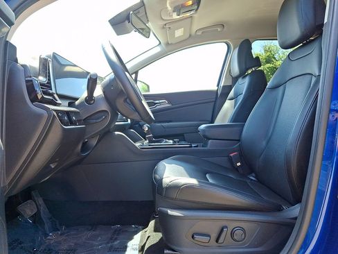 Certified 2023 Kia Sportage EX FWD image 14
