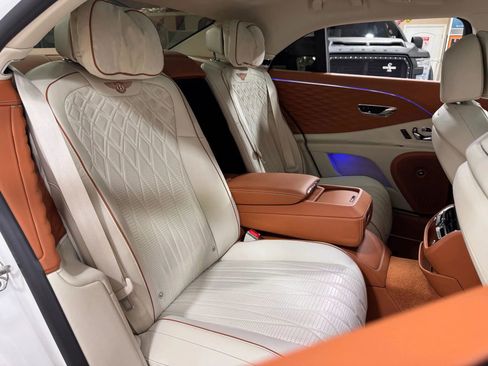 Used 2020 Bentley Flying Spur W12 AWD/4WD image 21