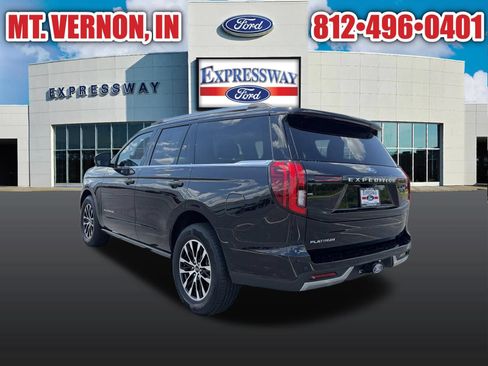 Used 2025 Ford Expedition Platinum AWD/4WD image 9