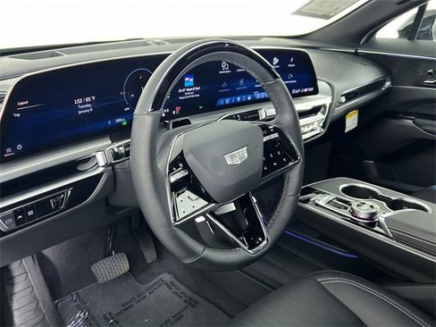 Used 2026 Cadillac Lyriq Sport image 36