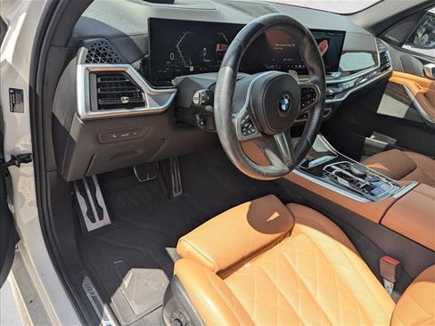 Certified 2024 BMW X5 xDrive40i w/ M Sport Package AWD/4WD image 2