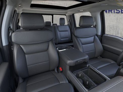 New 2025 Ford F350 Lariat w/ Lariat Ultimate Package image 10