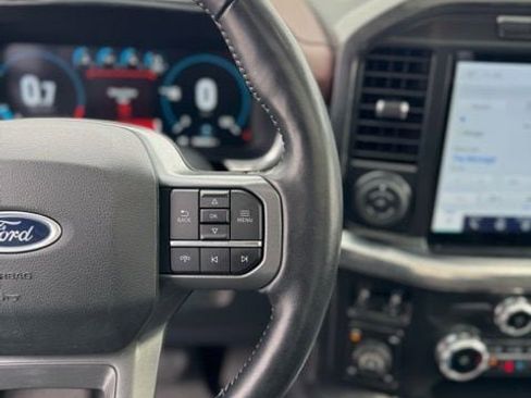 Certified 2022 Ford F150 Lariat w/ Equipment Group 502A High image 16