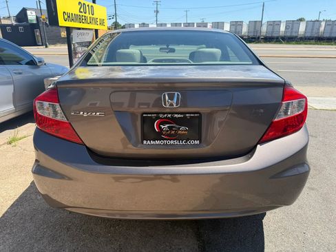 Used 2012 Honda Civic LX image 4