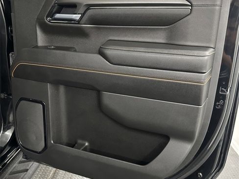 Used 2022 GMC Sierra 1500 AT4 w/ AT4 Premium Package image 39