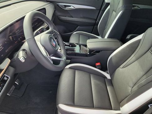 New 2025 Buick Envision Sport Touring image 10