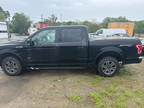 Used 2016 Ford F150 XLT w/ Equipment Group 302A Luxury AWD/4WD image 2