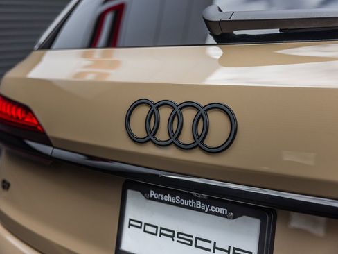 Used 2025 Audi Q7 3.0T Prestige image 22