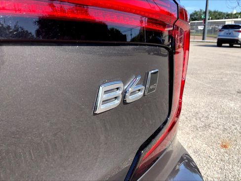 Used 2023 Volvo S90 B6 Ultimate AWD/4WD image 10