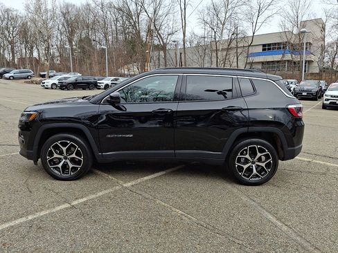 Certified 2025 Jeep Compass Limited AWD/4WD image 4