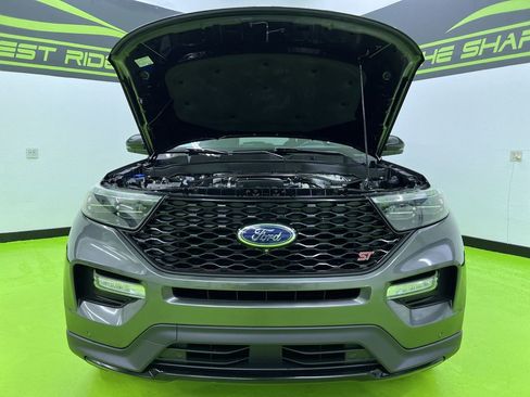 Used 2020 Ford Explorer ST w/ ST Street Pack AWD/4WD image 4