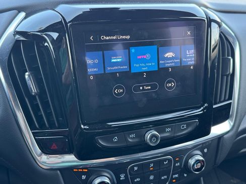 Used 2023 Chevrolet Traverse High Country w/ LPO, Floor Liner Package AWD/4WD image 15
