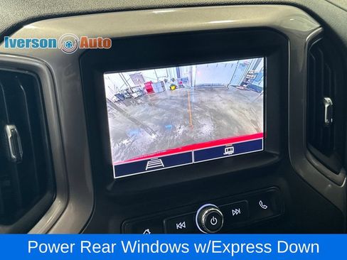 Used 2022 Chevrolet Silverado 1500 Custom AWD/4WD image 22