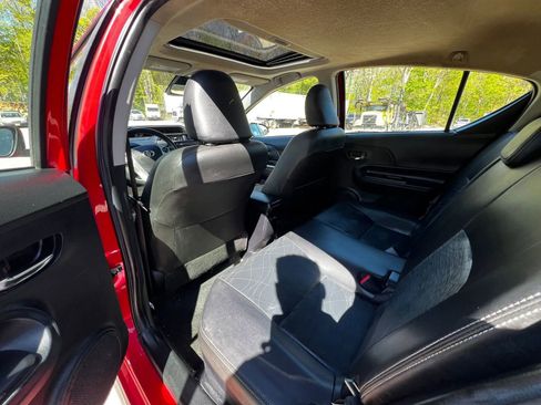 Used 2017 Toyota Prius C Four FWD image 10