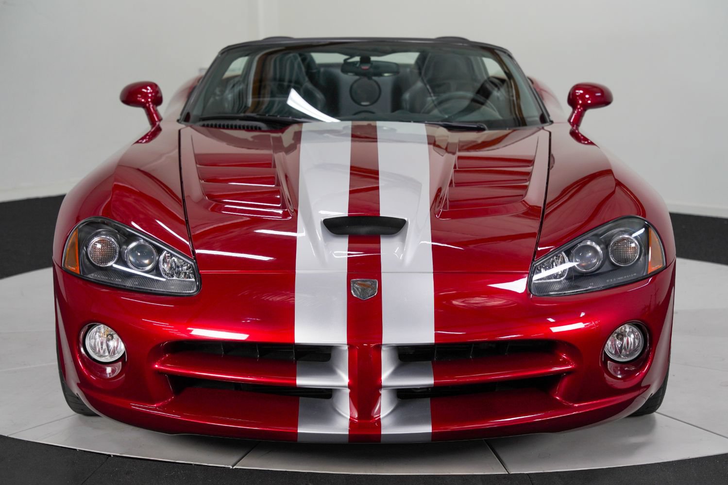 Used 2008 Dodge Viper SRT-10 RWD image 10