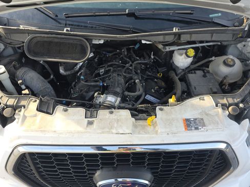 Used 2023 Ford Transit 350 XLT image 21