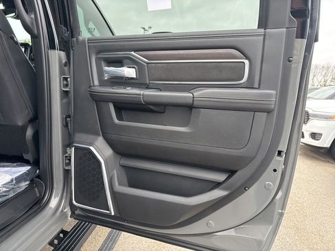 New 2026 RAM 2500 Laramie w/ Night Edition image 30