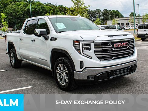 Used 2025 GMC Sierra 1500 SLT RWD image 4