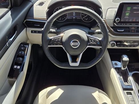 Used 2021 Nissan Altima 2.5 SL image 9