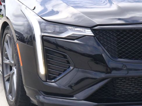 Certified 2025 Cadillac CT4 V w/ Technology Package RWD image 9