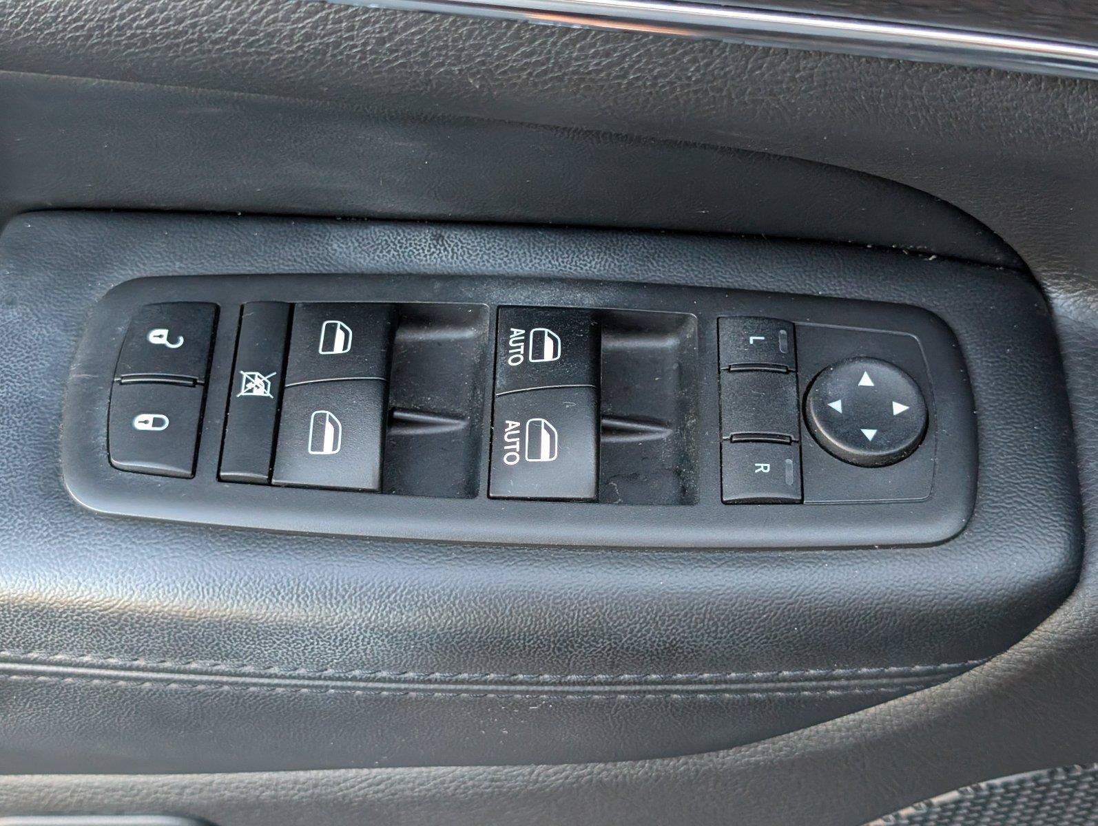Used 2018 Jeep Grand Cherokee Limited RWD image 19