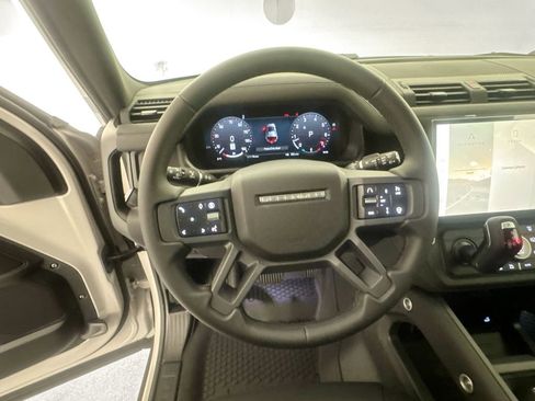 New 2026 Land Rover Defender 110 S AWD/4WD image 11