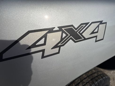 Used 2011 Chevrolet Silverado 3500 LTZ image 39