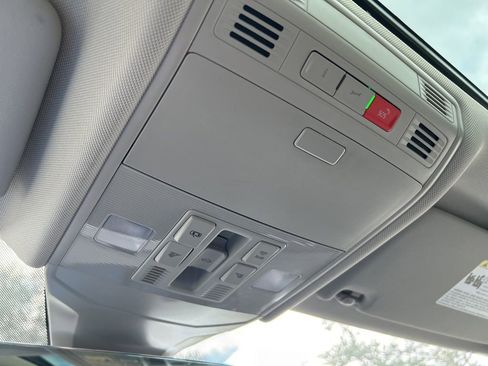 New 2026 Volkswagen Jetta SEL image 36