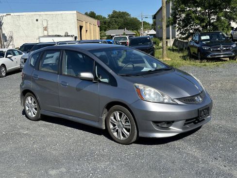 Used 2010 Honda Fit Sport image 2