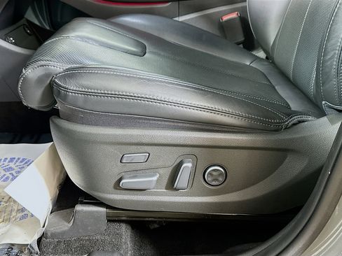 Used 2023 Hyundai Santa Fe Calligraphy image 19