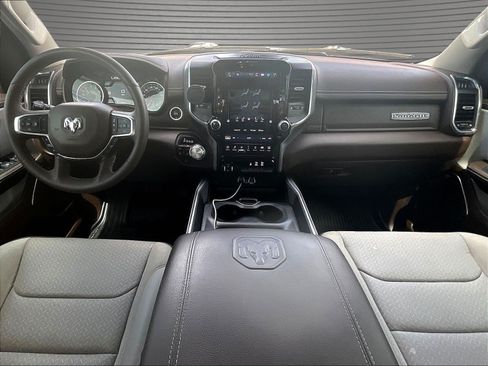 Used 2025 RAM 1500 Laramie w/ Laramie Southwest Edition AWD/4WD image 9