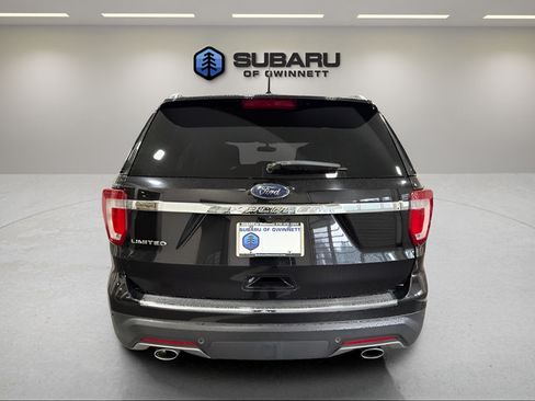 Used 2019 Ford Explorer Limited w/ Class III Trailer Tow Package FWD image 4