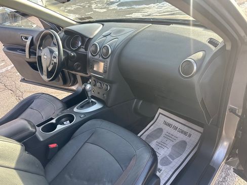 Used 2013 Nissan Rogue SL image 26