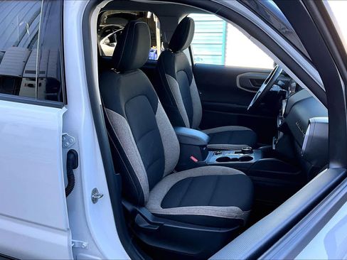 Certified 2025 Ford Bronco Sport Big Bend w/ Convenience Package image 9