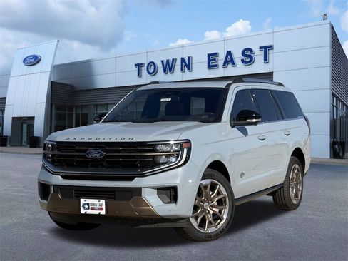 New 2025 Ford Expedition King Ranch image 24