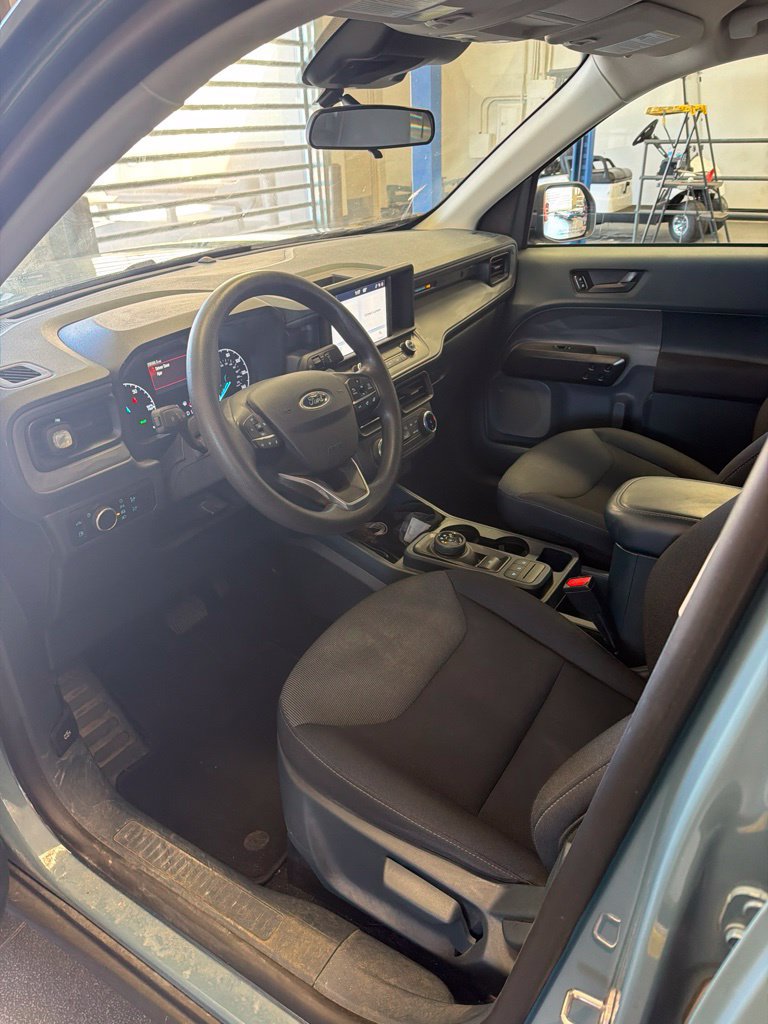 Used 2023 Ford Maverick XL FWD image 1