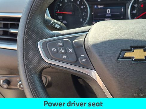 Used 2022 Chevrolet Equinox LT FWD image 18
