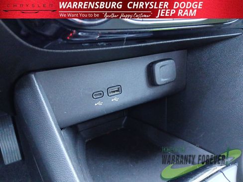 Used 2024 Buick Encore GX Sport Touring AWD/4WD image 26
