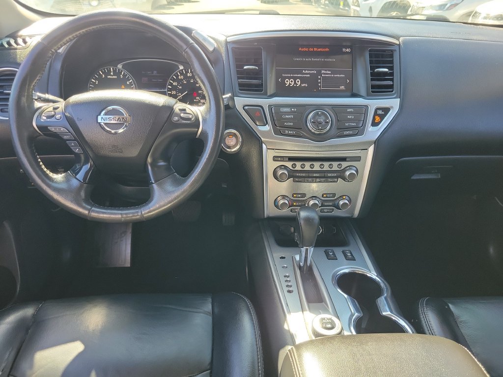 Used 2017 Nissan Pathfinder SL AWD/4WD image 12