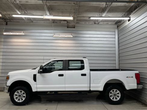 Used 2022 Ford F350 XL w/ STX Appearance Package AWD/4WD image 8