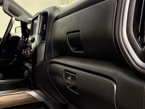 Used 2021 Chevrolet Silverado 1500 LT Trail Boss w/ LPO, Dark Essentials Package image 41