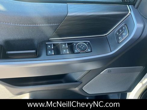 Used 2025 Ford F150 Lariat w/ Equipment Group 502A High image 17