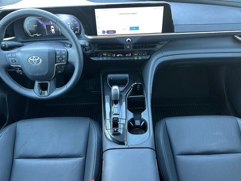 Certified 2026 Toyota Crown XLE image 12